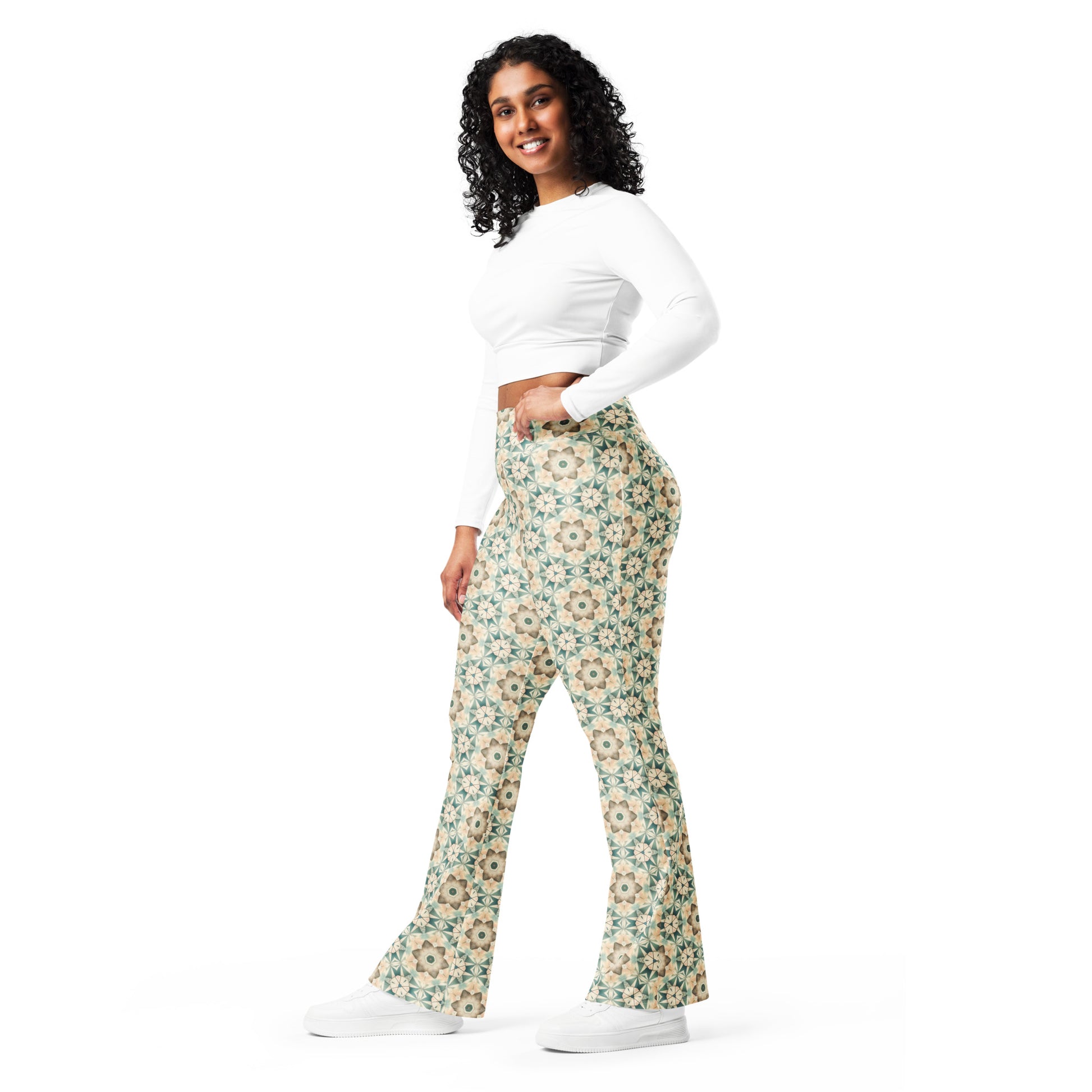 High-Rise Flared Leggings Mandala Mosaic - ErdeGora