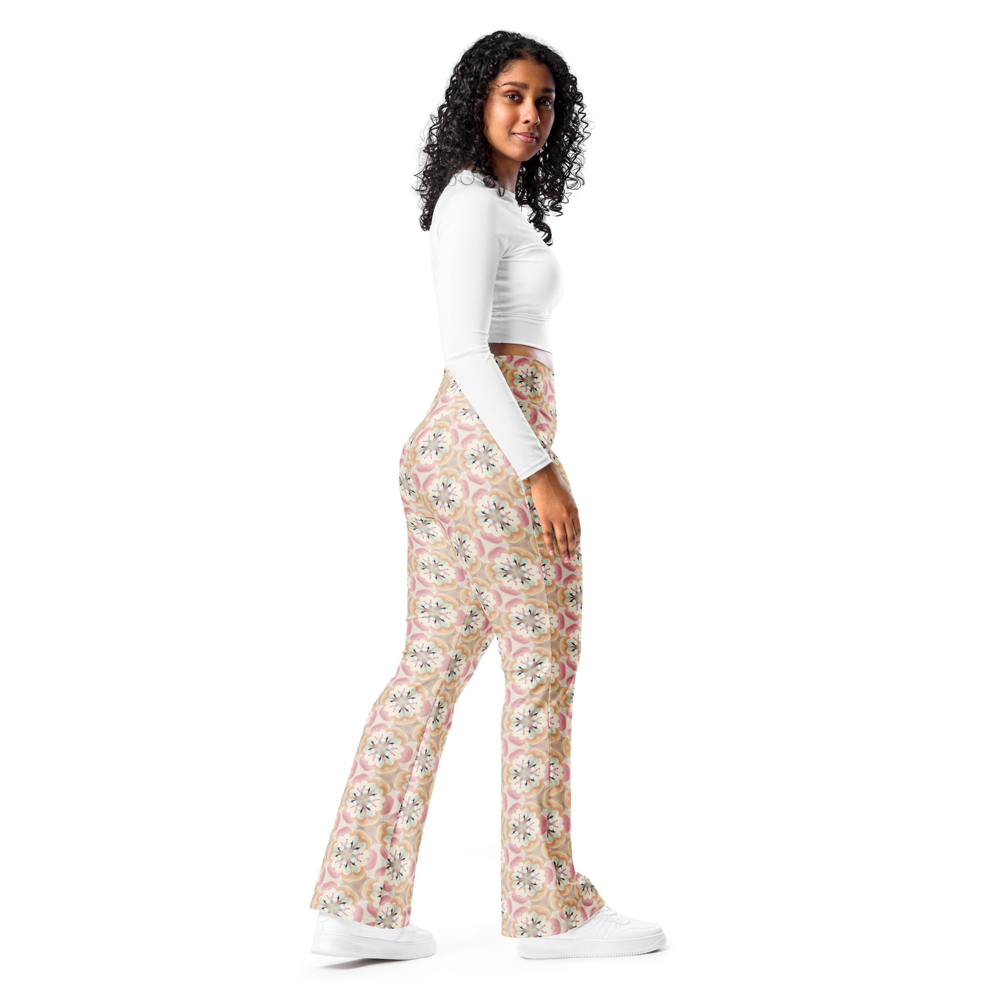 High-Rise Flared Leggings Pastel Petals - ErdeGora