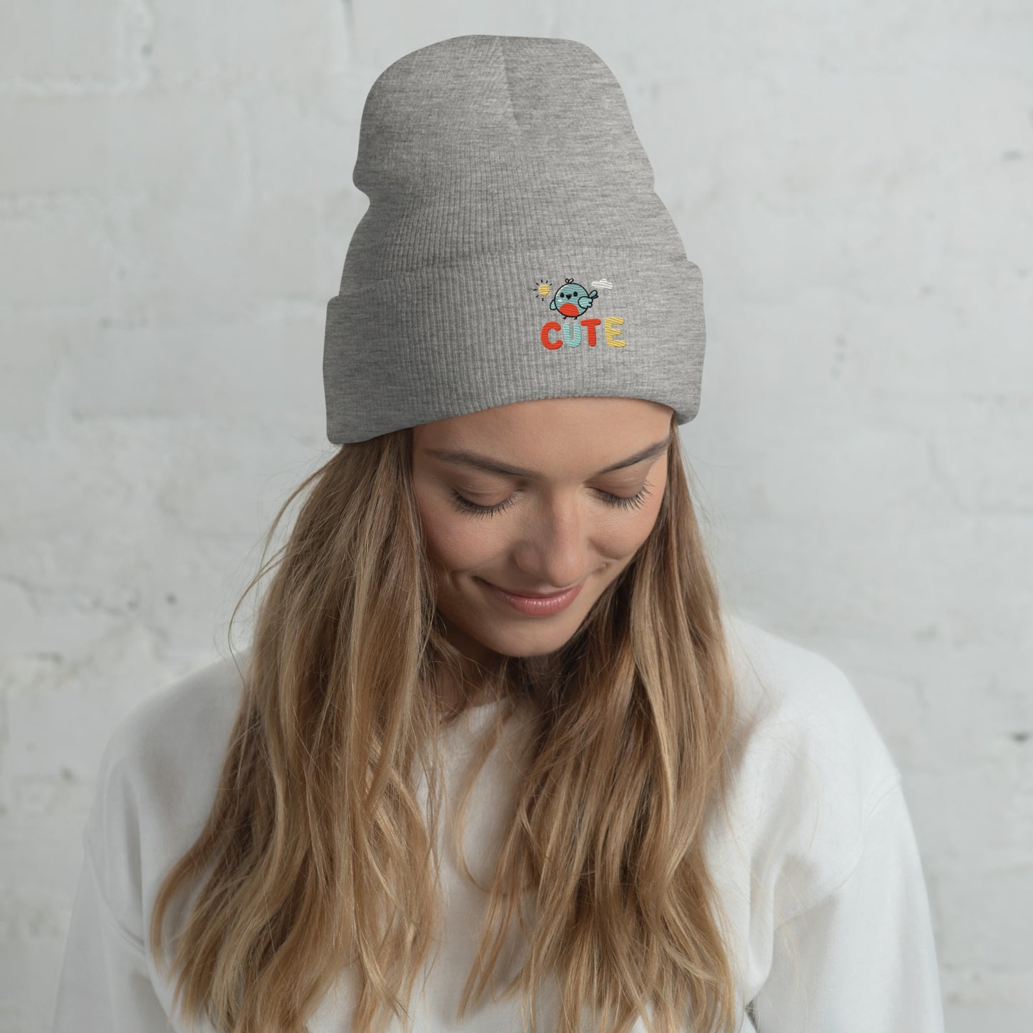 Spring-Ready Cuffed Beanie with Cheerful Robin Embroidery