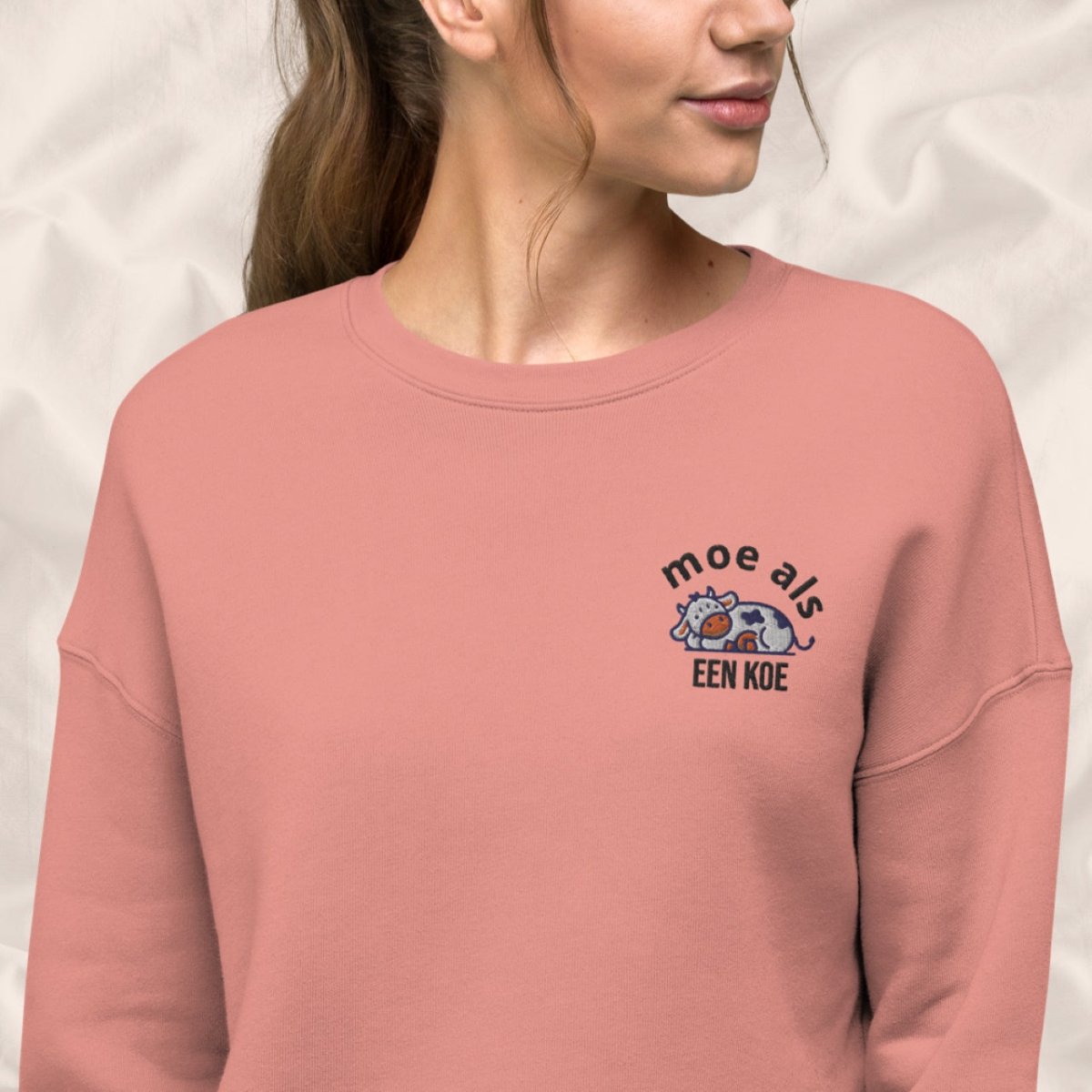 Embroidered Crop Sweatshirt Moe Als Een Koe - ErdeGora