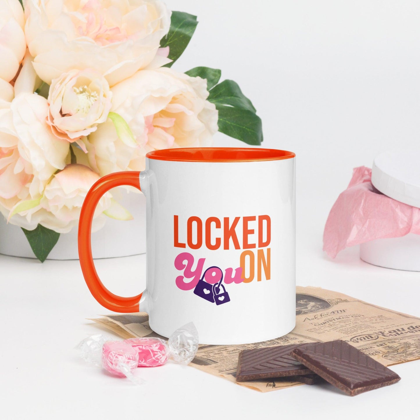 Mug with Color Inside Locked on You - ErdeGora